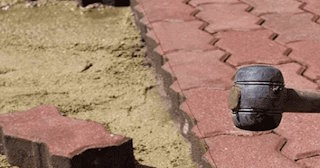 Укладка плитки на песок в Луховицах в октябре