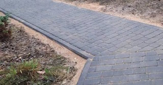 Укладка тротуарной плитки на основание в Луховицах в октябре