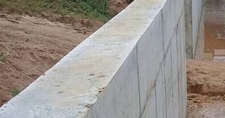 Строительство подпорной стенки из бетона в Луховицах в октябре